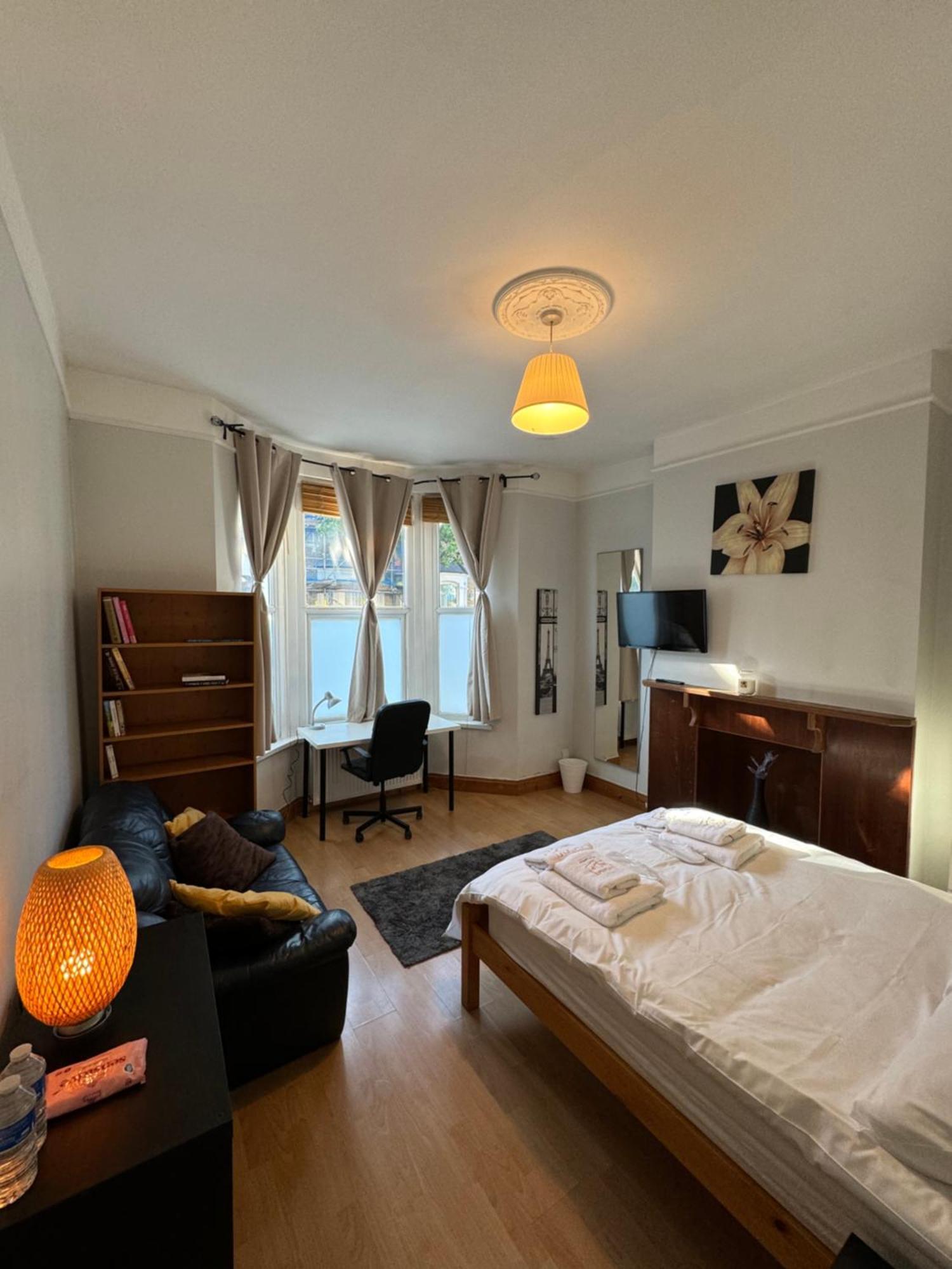 Napcastle Archway Hotel London Kültér fotó
