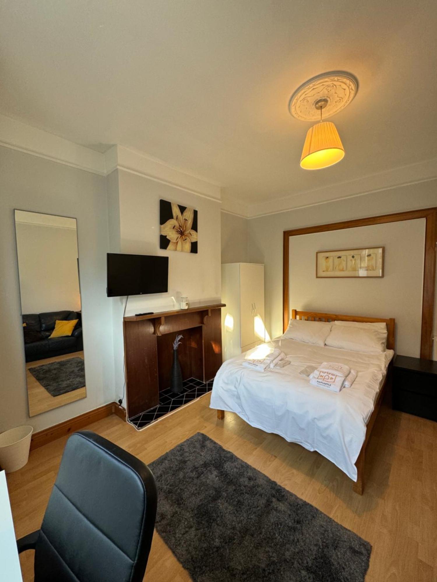 Napcastle Archway Hotel London Kültér fotó